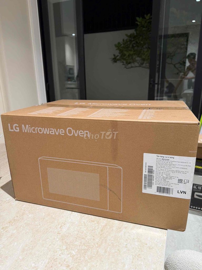 Lò vi sóng LG MS2032GIK 20 lít màu Be mới 100%. Mua bán Bếp, lò, đồ điện nhà bếp tại Quận Ngũ Hành Sơn Đà Nẵng được đăng bởi Hoang huy phuc hình 1
