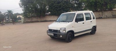 Suzuki Wagon R Trắng 5 chỗ. Mua bán Ô tô tại Thành phố Dĩ An Bình Dương được đăng bởi CHÍ THÀNH 