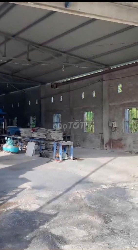Bán kho, nhà xưởng tại phước lộc, 1900 m2, mặt tiền quốc lộ 1a Bán kho, nhà xưởng tại phước lộc, 1900 m2, mặt tiền quốc lộ 1a