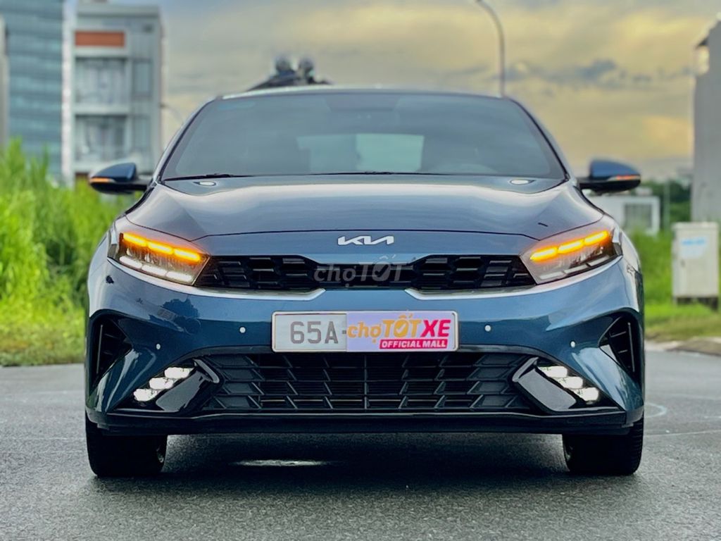 Kia K3 2022 1.6 Pre - ODO 27400 km Xe gia đình đẹp