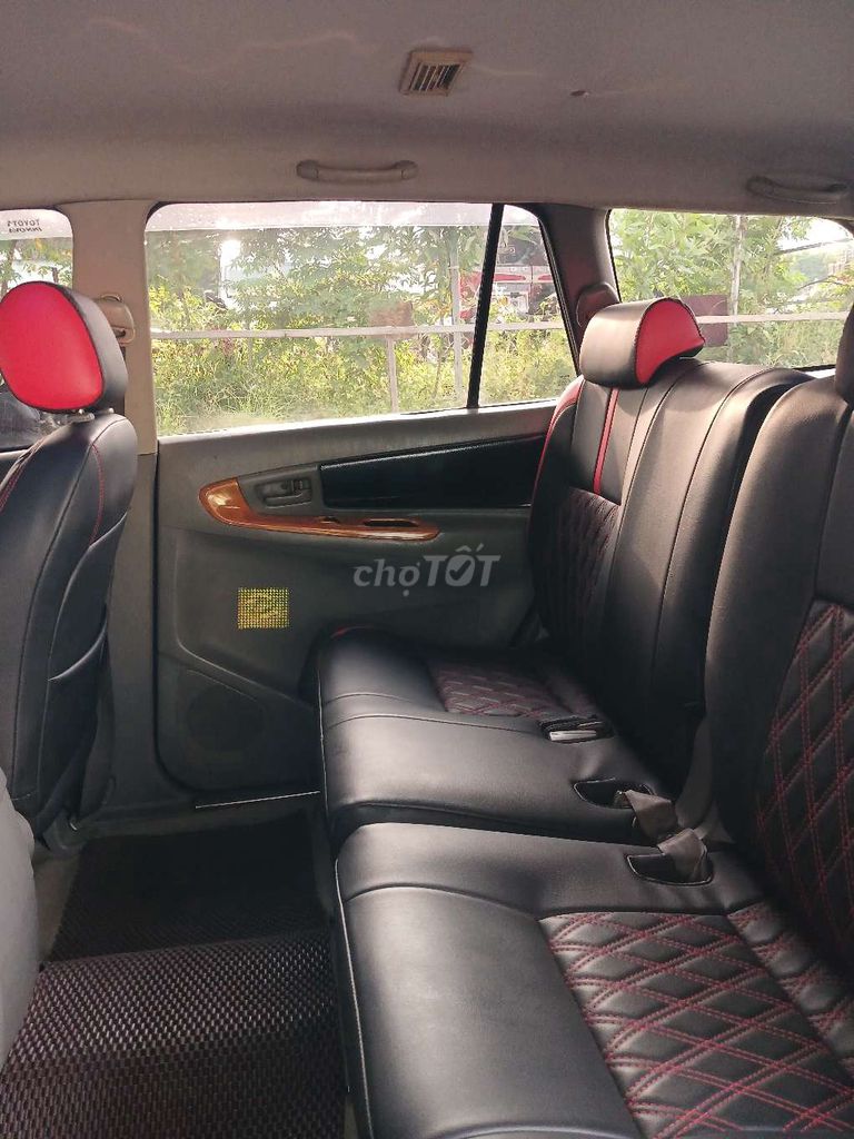 Toyota Innova. Mua bán Ô tô tại Quận Sơn Trà Đà Nẵng được đăng bởi HOÀNG TUẤN hình 7