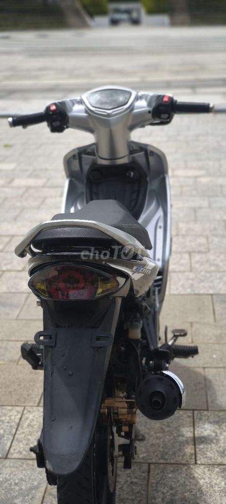 Yamaha Exciter, серебристый, госномер 92, от владельца
