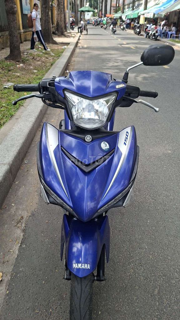 Возбудитель Yamaha 150 FI синий серебристый