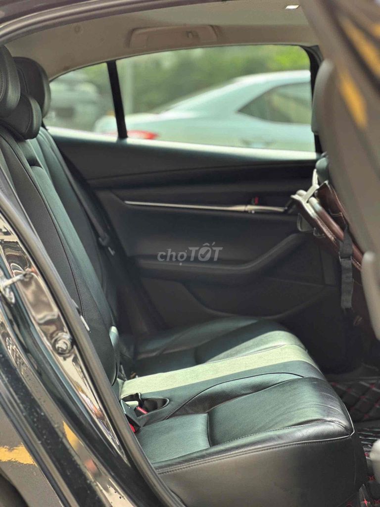 Mazda 3 2022 1.5L Premium - 61000 km. Mua bán Ô tô tại Thành phố Thuận An Bình Dương được đăng bởi Quang Trung Trần hình 16