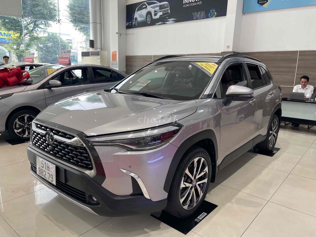 Toyota Corolla Cross 1.8V 2020. Mua bán Ô tô tại Quận Tân Phú Tp Hồ Chí Minh được đăng bởi Lê Tấn Dũ hình 3
