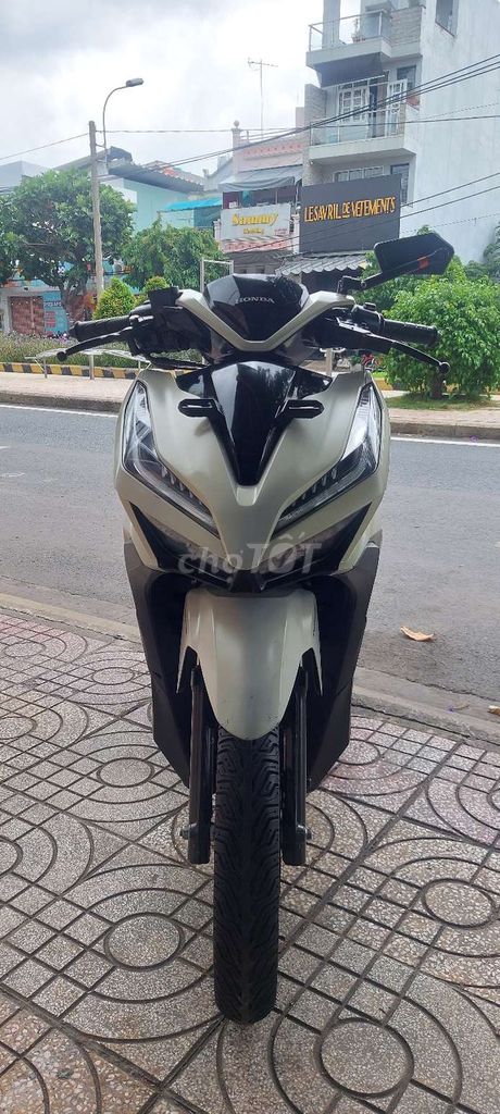 VARIO 125.Đời 2022.Biển61.Chính Chủ.Odo 13000km.