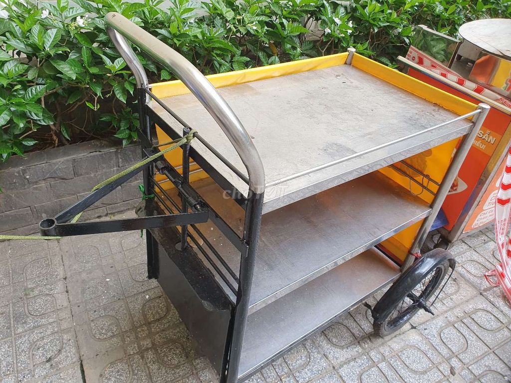 Xe đẩy cơm căn tin. Mua bán Phương tiện khác tại Thành phố Thủ Đức Tp Hồ Chí Minh được đăng bởi Ivy Lee hình 1