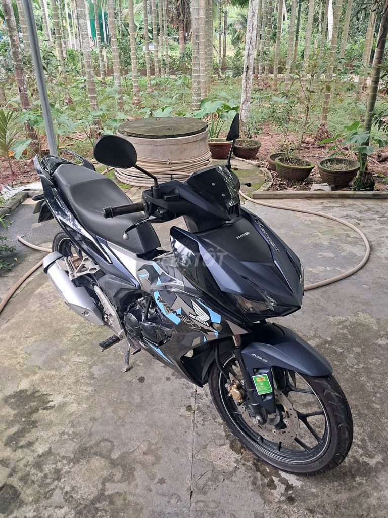 Xe cần bán. Mua bán Xe máy tại Huyện Nghĩa Hành Quảng Ngãi được đăng bởi Nhat Daole hình 3