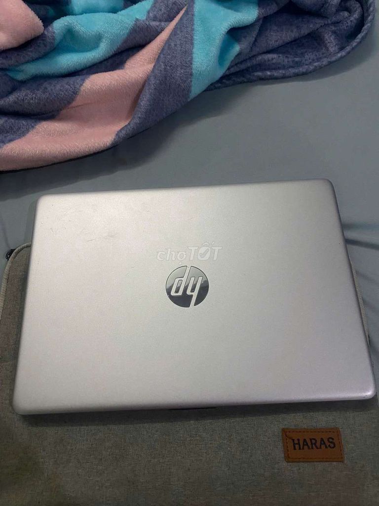 HP 240 G8 i3-1005G1 14 inch 4GB/256GB Bạc. Mua bán Laptop tại Quận Tân Phú Tp Hồ Chí Minh được đăng bởi Pass Đồ Cá Nhân hình 1