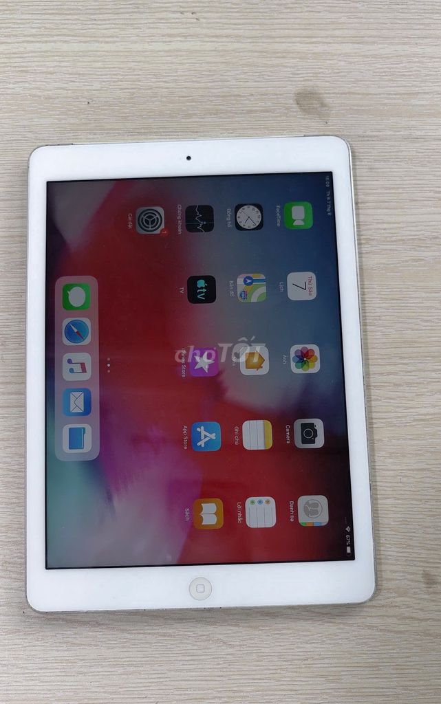 Apple iPad Air Bạc 16GB Có SIM. Mua bán Máy tính bảng tại Quận Hai Bà Trưng Hà Nội được đăng bởi Phạm Thành Công hình 1