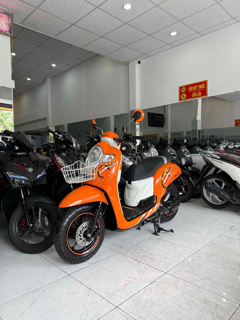 SCOOPY 2020 ĐK 2025 Cực Đẹp - Giấy Rạch Giá. Mua bán Xe máy tại Thành phố Rạch Giá Kiên Giang được đăng bởi XE MÁY CŨ TÂN 128 hình 7