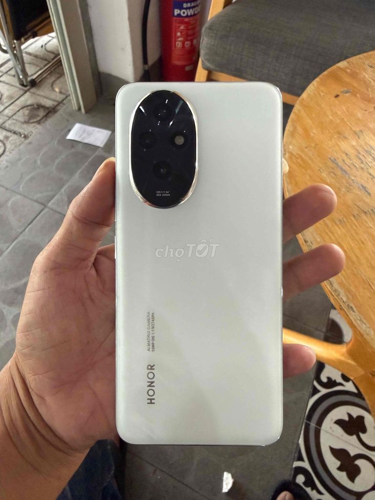 Honor 200 ram12/512 bản chính hãng. Mua bán Điện thoại tại Thành phố Thủ Dầu Một Bình Dương được đăng bởi Đt củ giá rẻ phú chánh tdm hình 1