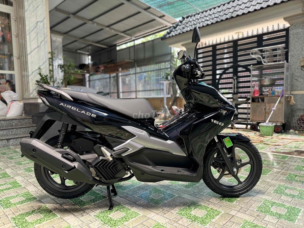 AB 160 ABS Đen Bóng 2025 Odo 50km. Mua bán Xe máy tại Huyện Hóc Môn Tp Hồ Chí Minh được đăng bởi Nguyễn Phong hình 4