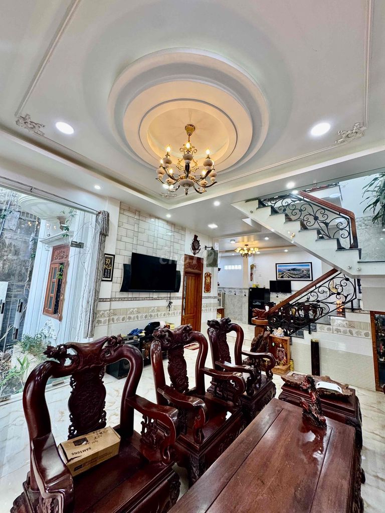 🏠một siêu phẩm mới ra lò - vị trí : gần siêu thị go gần nhà xe kim l 🏠một siêu phẩm mới ra lò - vị trí : gần siêu thị go gần nhà xe kim l