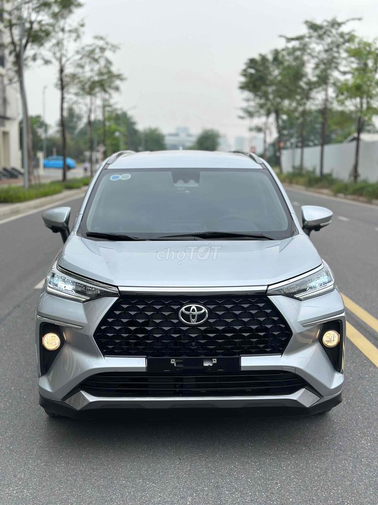 Toyota Veloz Cross Top 2023