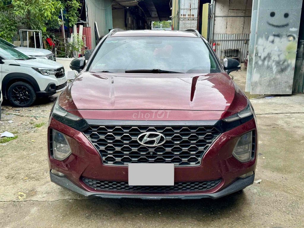 Hyundai SantaFe, 7 мест, автомат, бензин, красный