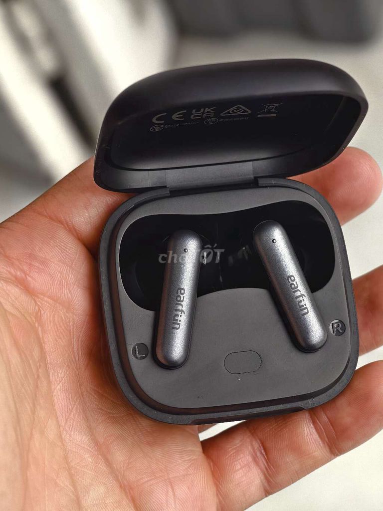 Tai nghe Earfun Air Pro 4i Đen (tặng case 120k). Mua bán Tivi, Âm thanh tại Thành phố Thủ Dầu Một Bình Dương được đăng bởi Trần Quang Trường hình 1