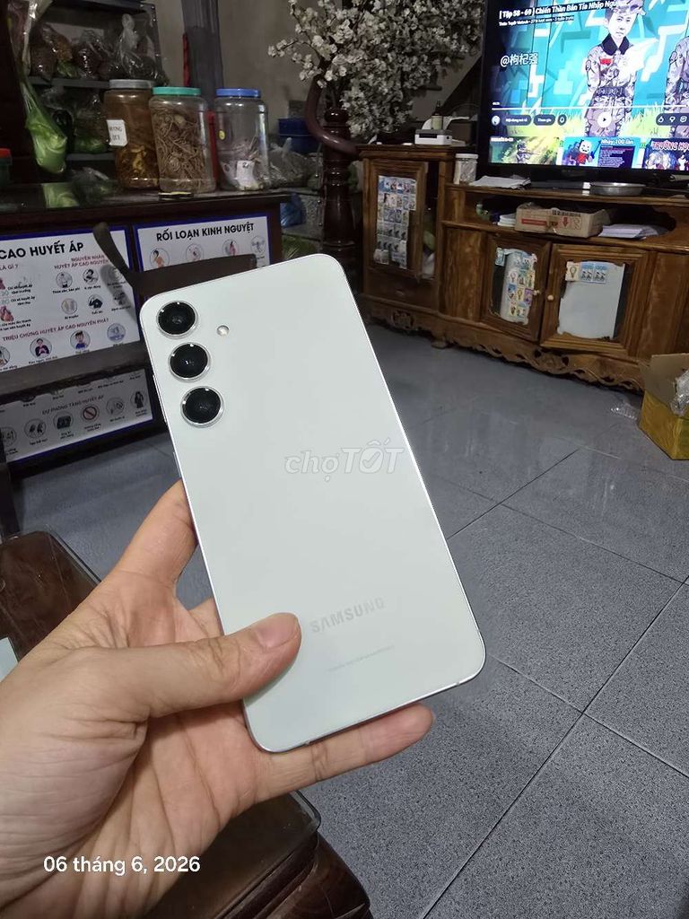 Samsung S24+ 512Gb Xanh ngọc. Mua bán Điện thoại tại Huyện Tứ Kỳ Hải Dương được đăng bởi Pham Nhung hình 1