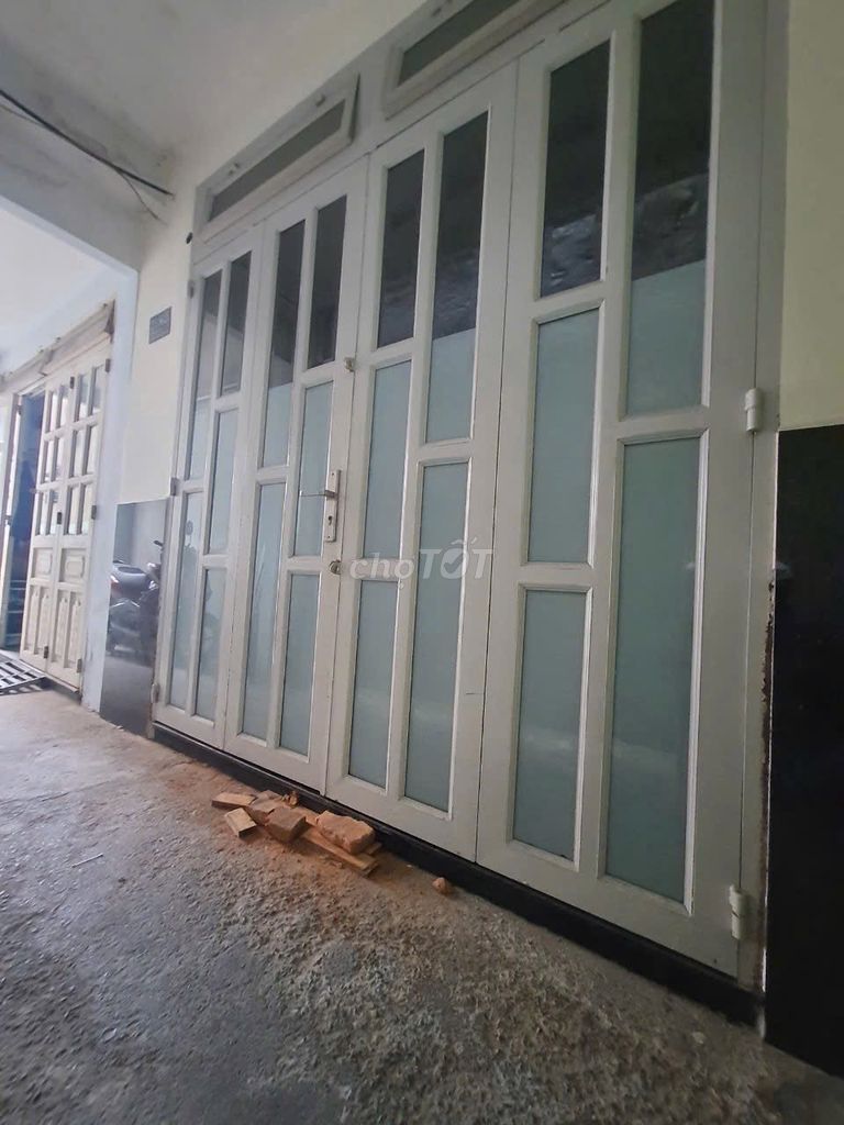 Bán nhà hẻm 211 Hoàng Hoa Thám, Q. Phú Nhuận, 2 tầng, 27 m2, nhỉnh 3ty