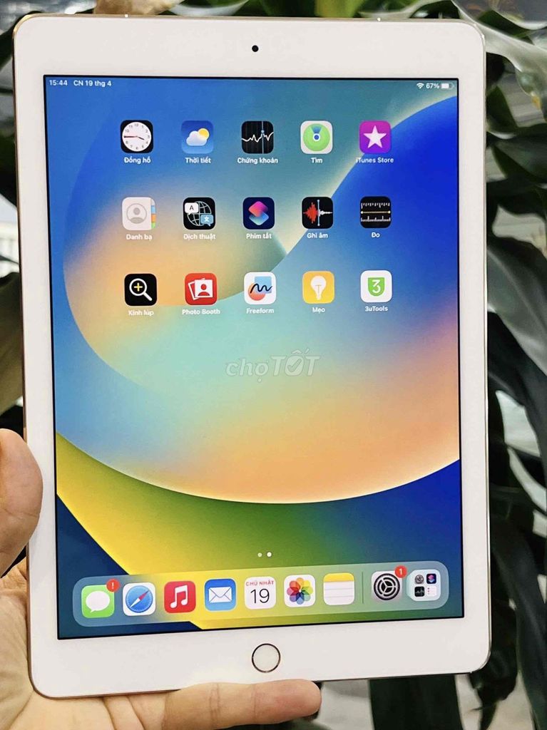 Apple iPad Pro 9.7 128GB Vàng. Mua bán Máy tính bảng tại Quận Đống Đa Hà Nội được đăng bởi Bảo Táo Store hình 1