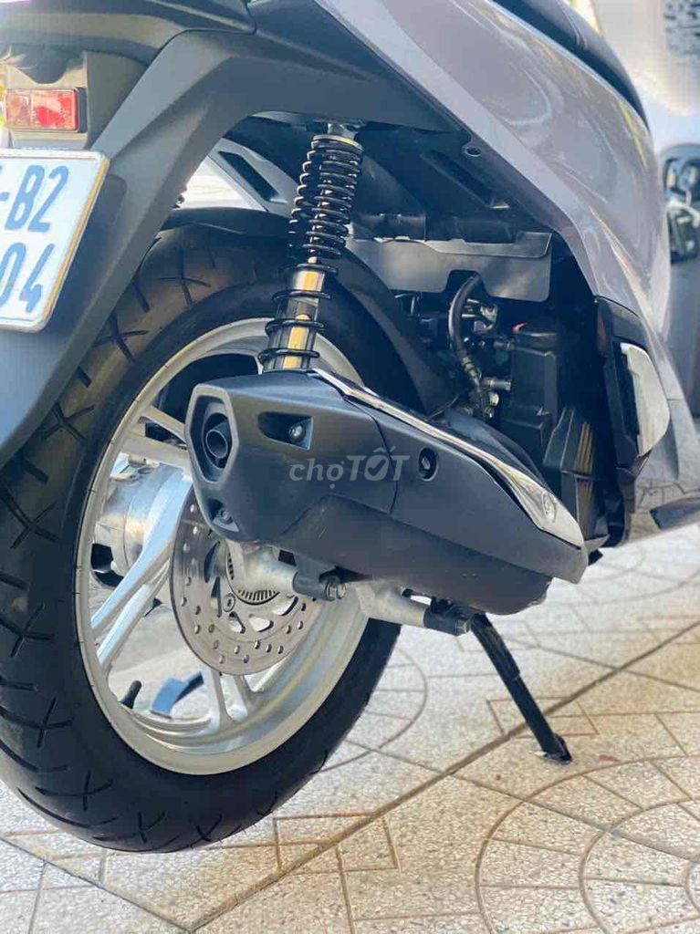 Honda SH150i ABS 2019 Bạc 15000 km. Mua bán Xe máy tại Quận Ninh Kiều Cần Thơ được đăng bởi CHXM Tân Liên Hưng 2 hình 14
