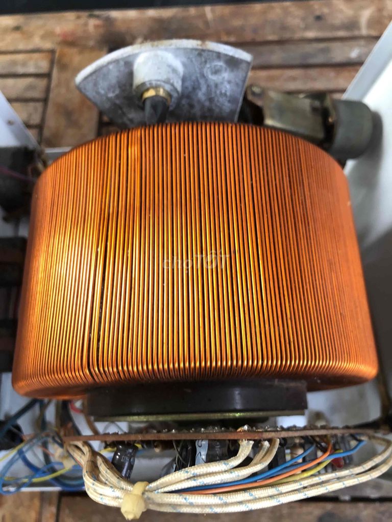 Ổn áp tự động LION KY-1000W 1000W. Mua bán Nội thất, đồ gia dụng khác tại Thành phố Huế Thừa Thiên Huế được đăng bởi Nguyen Van Hoa hình 1