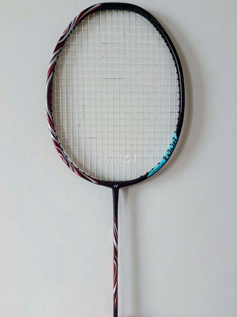 Vợt cầu lông Yonex Astrox 100 Tour Kurenai. Mua bán Đồ thể thao, Dã ngoại tại Quận Cẩm Lệ Đà Nẵng được đăng bởi Quang Lê hình 1