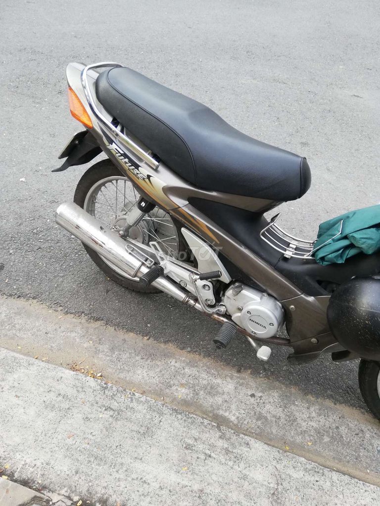 Honda Future xám ghi bán gl tay ga. Mua bán Xe máy tại Quận 7 Tp Hồ Chí Minh được đăng bởi trường thịnh hình 3