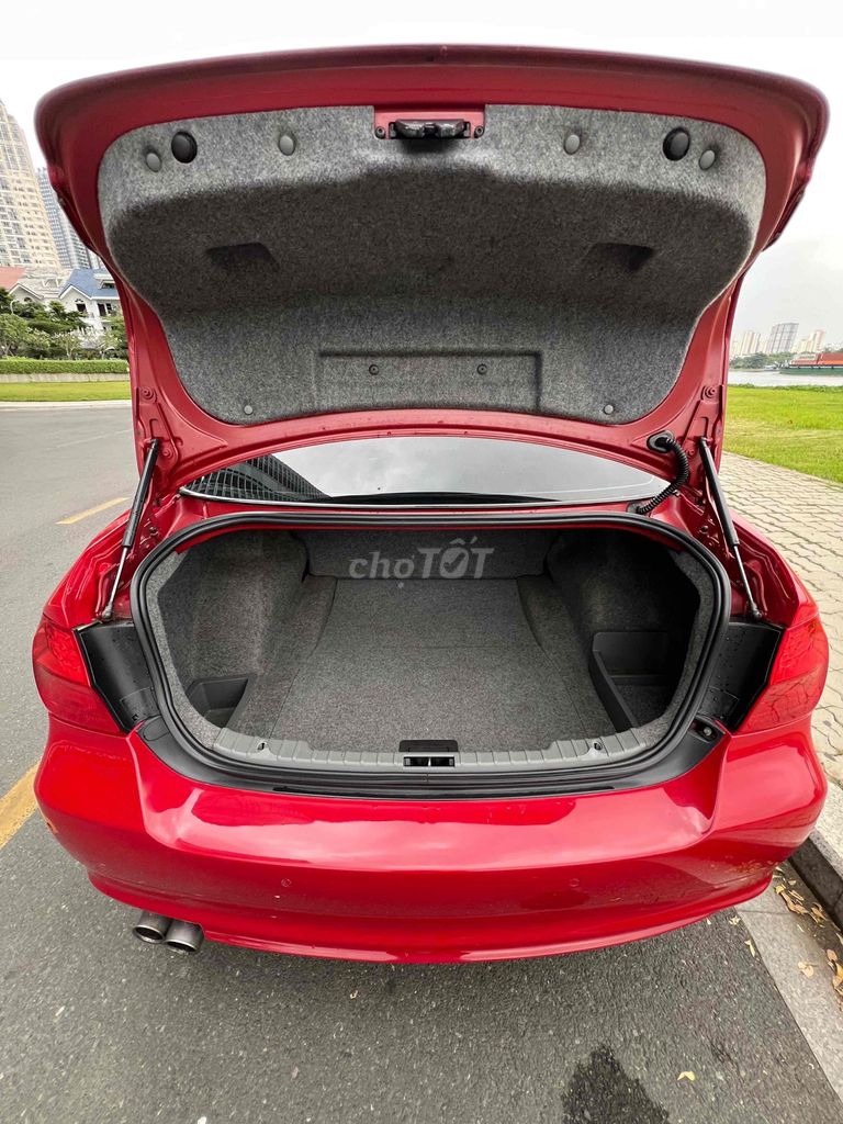 BMW E90 325i LCI 2009 Đỏ 130000 km. Mua bán Ô tô tại Thành phố Thủ Đức Tp Hồ Chí Minh được đăng bởi Nhật Phạm hình 13