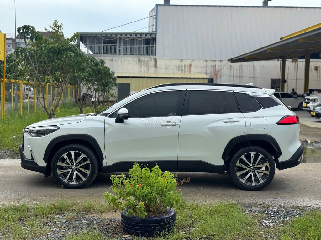 Toyota Corolla Cross 2021 1.8V - 35600 km. Mua bán Ô tô tại Quận Cái Răng Cần Thơ được đăng bởi Dương Thế Anh hình 2