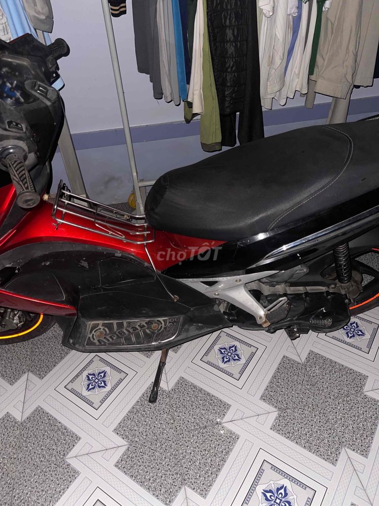 cần bán ab 2010 xe ngon sạch. Mua bán Xe máy tại Huyện Cờ Đỏ Cần Thơ được đăng bởi Lê Văn Lộc hình 1