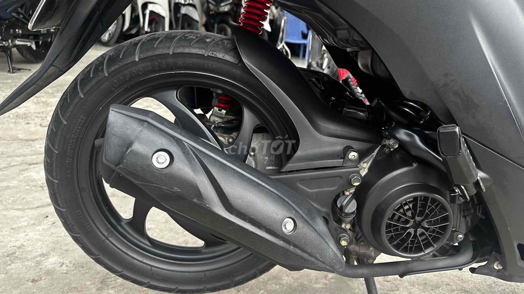 Honda Vision màu Đen. Mua bán Xe máy tại Huyện Chợ Mới An Giang được đăng bởi Cửa hàng xe Thiên Phước 2 hình 15