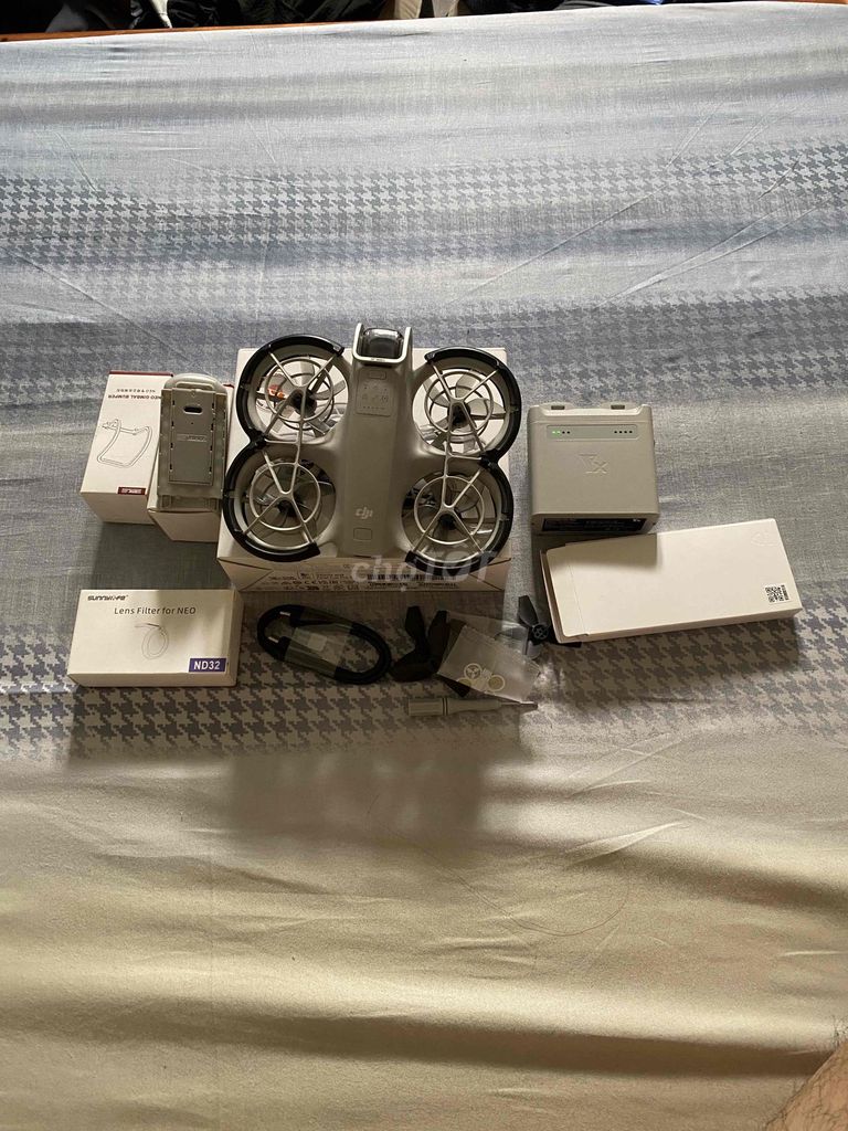 Flycam DJI Neo Xám. Mua bán Máy ảnh, Máy quay tại Quận 10 Tp Hồ Chí Minh được đăng bởi Lê Toàn hình 1