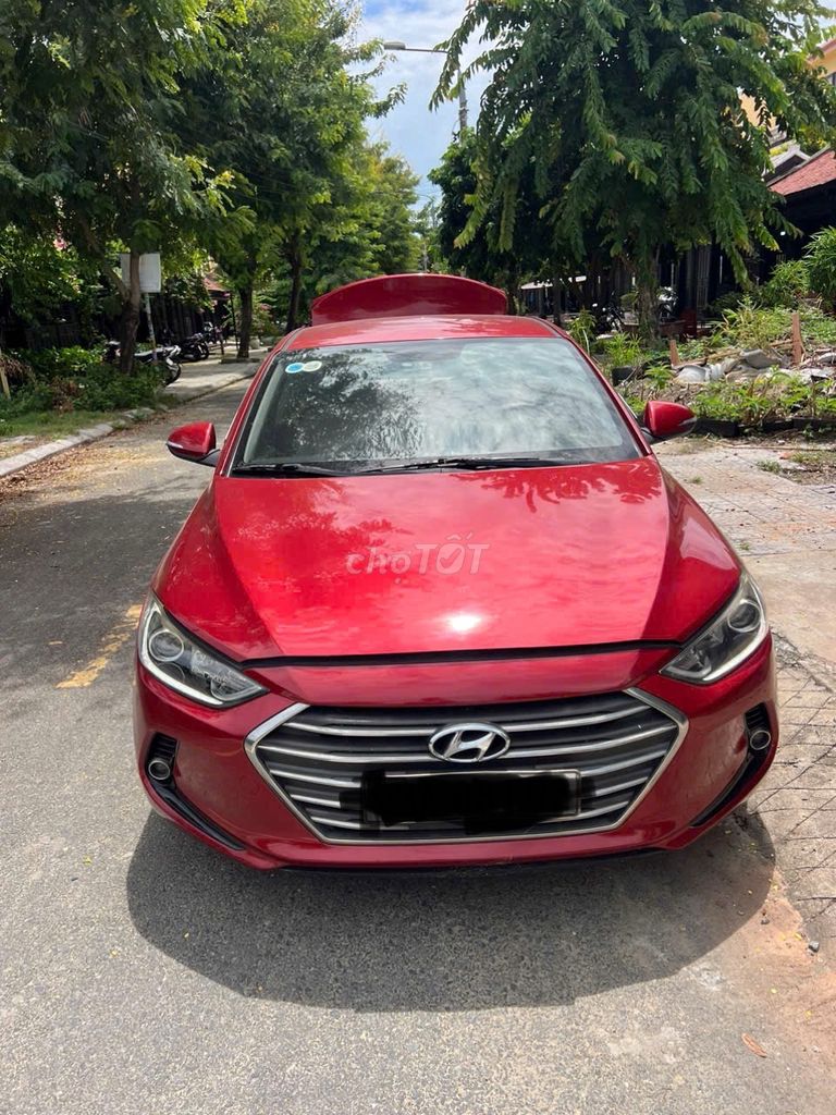 Cần bán e xe gia đình hyndai elantra gps 2017. Mua bán Ô tô tại Thành phố Hội An Quảng Nam được đăng bởi Dat Mai hình 2