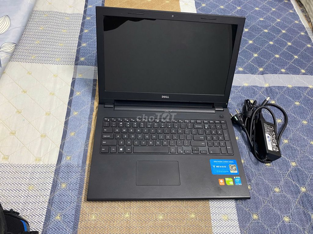 Dell Core i7 15.6 inch 8GB/500GB. Mua bán Laptop tại Huyện Yên Bình Yên Bái được đăng bởi Mai Linh hình 1