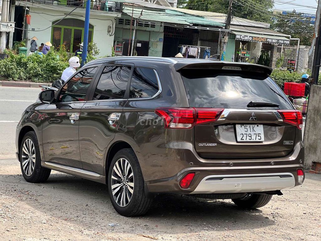 Mitsubishi Outtlander 2022 2.0 CVT - 39000 km. Mua bán Ô tô tại Thành phố Thủ Đức Tp Hồ Chí Minh được đăng bởi BÌNH VÌNH PHÚ CHUYÊN XE LƯỚT BAO TEST HÃNG  hình 6