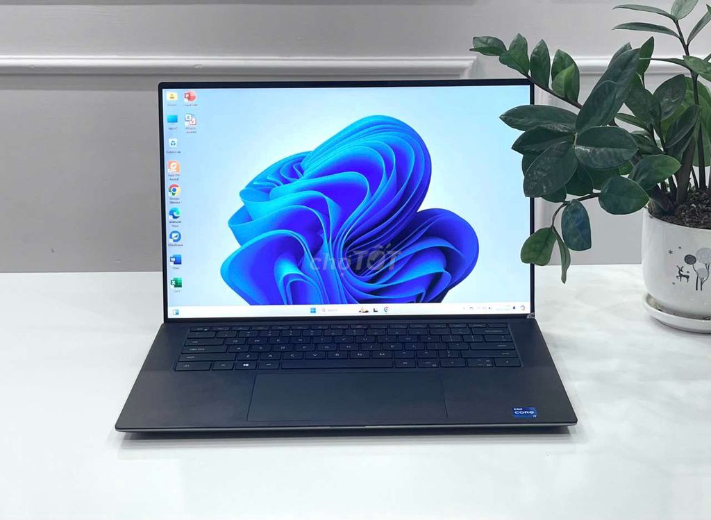 Dell Precision 5560 - Máy Trạm Cấu hình khủng