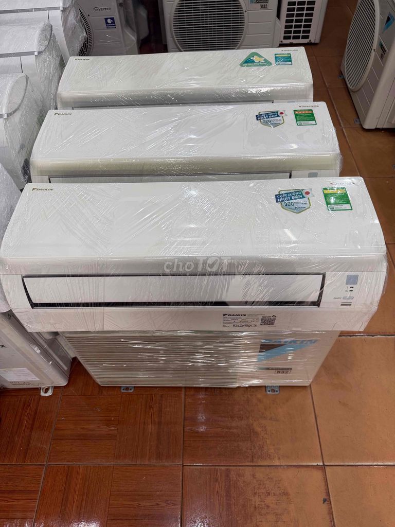 Máy lạnh Daikin Inverter 1hp Thái Lan Trắng. Mua bán Máy lạnh, điều hoà tại Quận 7 Tp Hồ Chí Minh được đăng bởi Công Ty TNHH TM DV VT Kỹ Thuật  Hoàng Phúc hình 1
