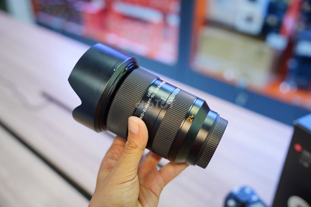 Ống kính Leica 24-70 F2.8 Đen Đã sử dụng. Mua bán Máy ảnh, Máy quay tại Quận 6 Tp Hồ Chí Minh được đăng bởi Đặng Mai Châu hình 1