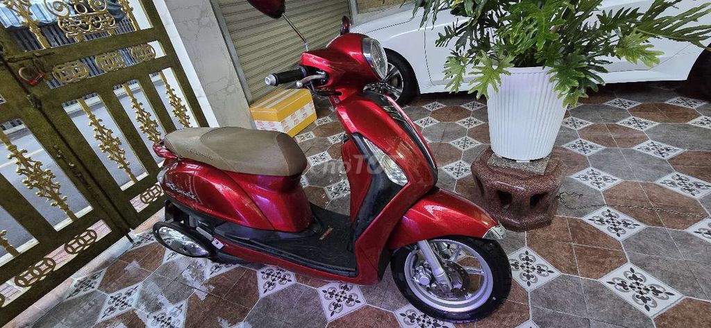 Yamaha Grande 125cc Красный