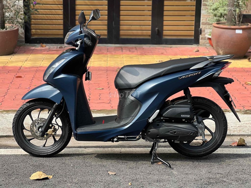 Vision 2024 rẻ hơn xe mới 10tr. Bstp bản đặc biệt.. Mua bán Xe máy tại Huyện Bình Chánh Tp Hồ Chí Minh được đăng bởi Huy hình 1