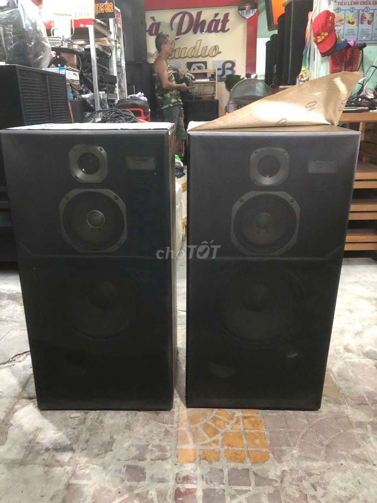 Loa Technics SB 1850  đẹp