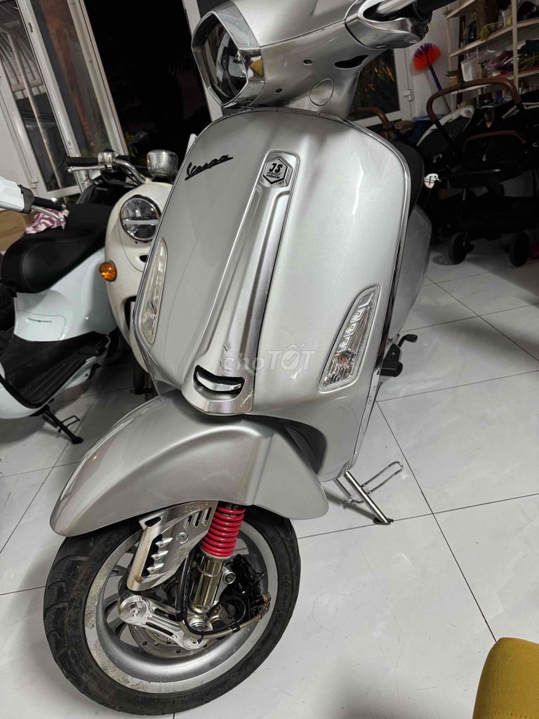 vespa 125 đã lên máy 160 up full crom. Mua bán Xe máy tại Thành phố Dĩ An Bình Dương được đăng bởi Hoang hai hình 2