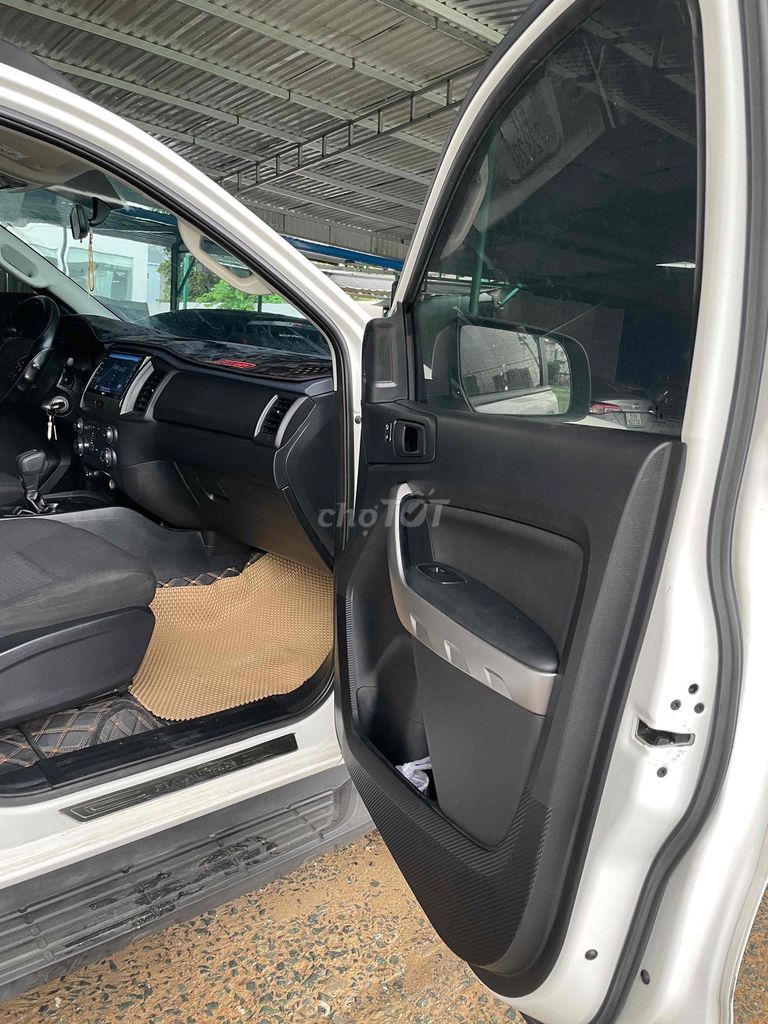 Ford Ranger số tự động 2.2l ,sx 2020 nắp thùng cao. Mua bán Ô tô tại Quận Tân Bình Tp Hồ Chí Minh được đăng bởi Tran ngoc vinh hình 8