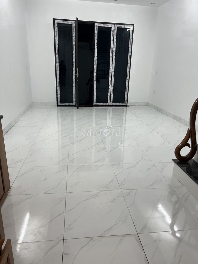 Cho thuê nhà mới tinh Phú Lương: 45m2, 5 tầng, 10tr