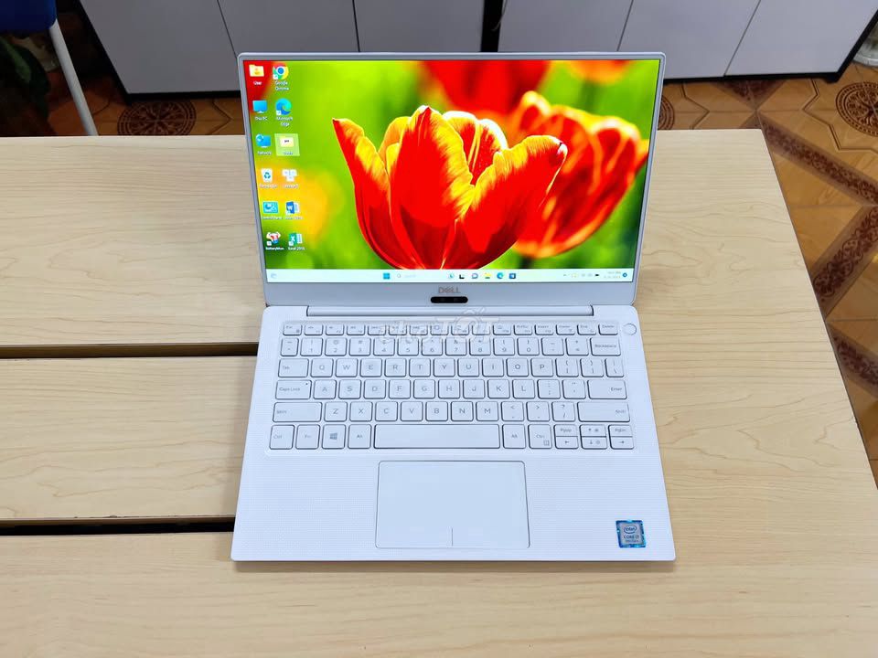 Dell XPS 13 9370 Gold White cực hiếm Core i7 16GB