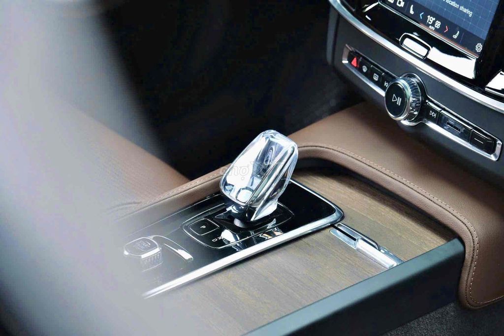 Volvo S90 2023 BH/BảoDưỡng Free 2029 - Bản Đủ. Mua bán Ô tô tại Quận Long Biên Hà Nội được đăng bởi Em Hải Volvo hình 10