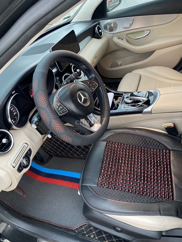 Mercedes Benz C Class 2015  - 10 km. Mua bán Ô tô tại Huyện Tiền Hải Thái Bình được đăng bởi Phạm thanh quang hình 10