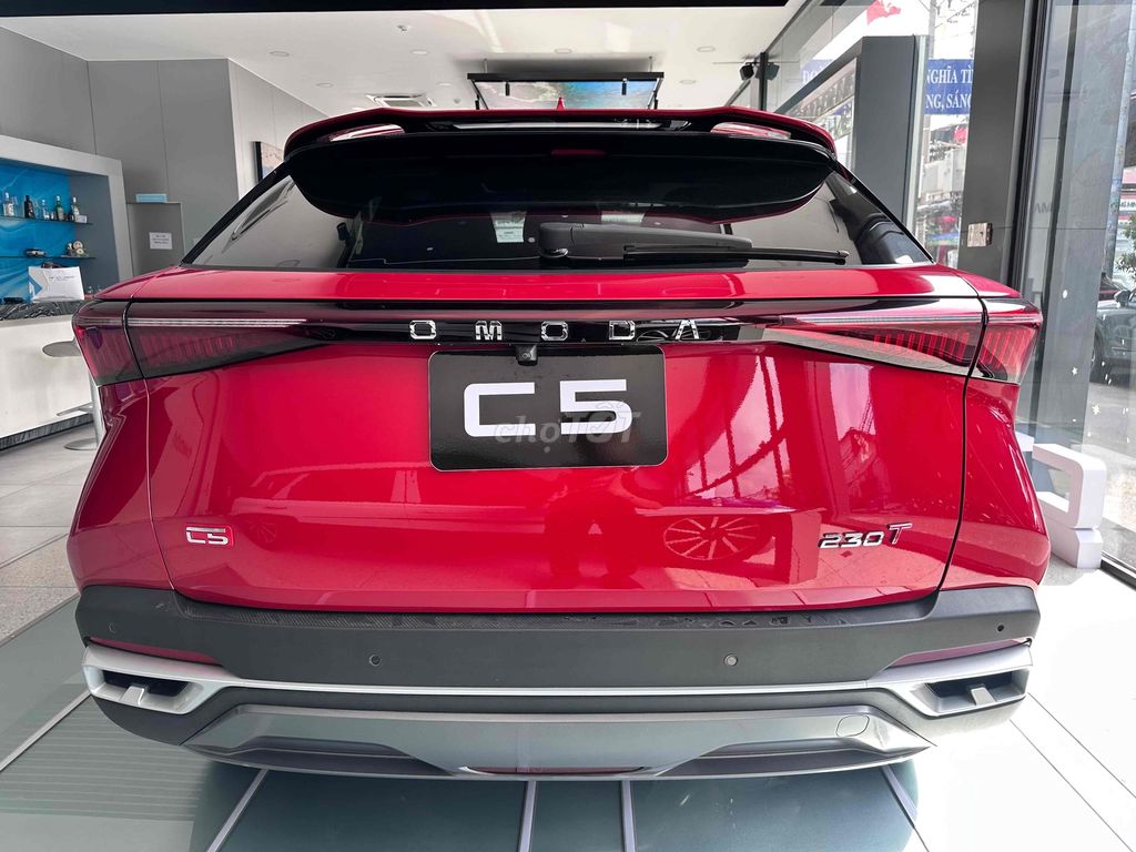 OMODA C5 Flagship - красный - 2 500 км