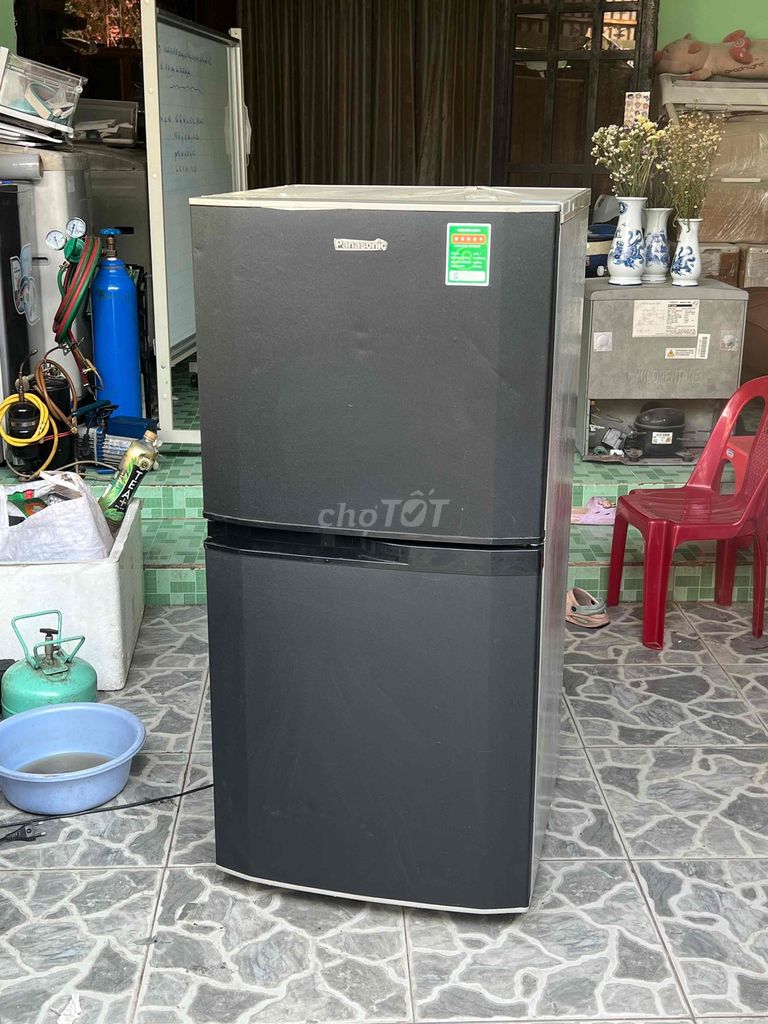 Tủ lạnh Panasonic 150L rất ít điện. Mua bán Tủ lạnh tại Thành phố Thủ Đức Tp Hồ Chí Minh được đăng bởi vệ sinh công nghiệp văn phú hình 1